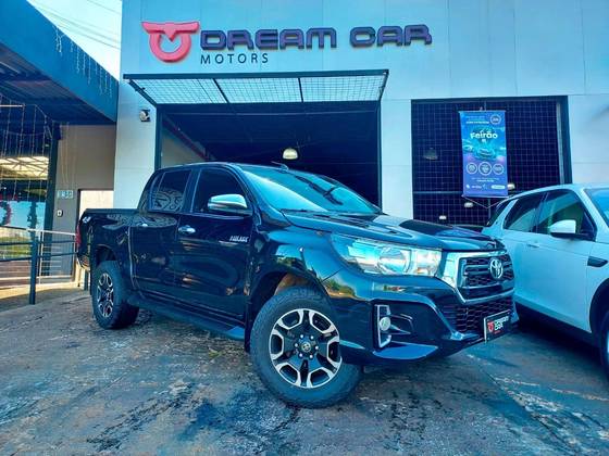 TOYOTA HILUX 2.8 SRV 4X4 CD 16V DIESEL 4P AUTOMÁTICO